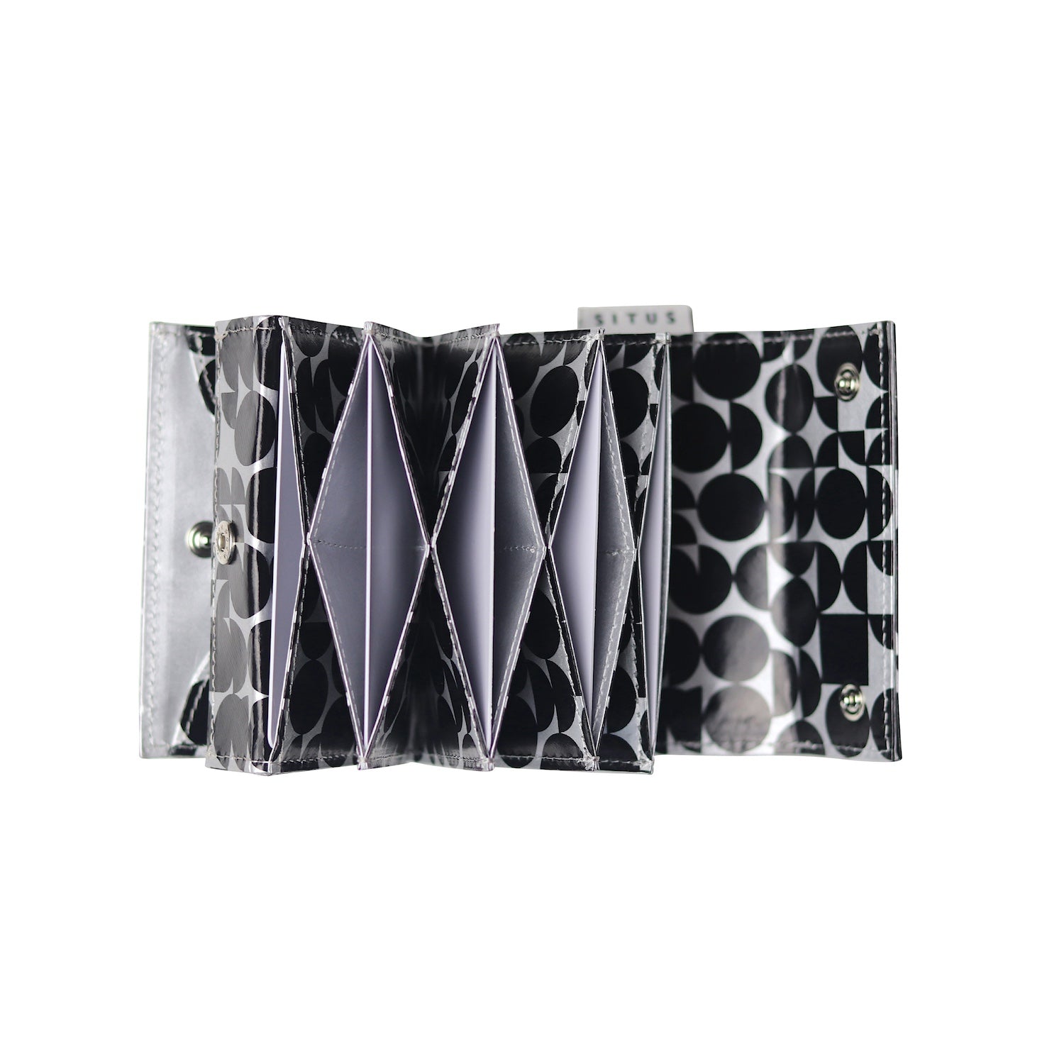 SITUS Minimalist Wallet Tyvek® | Monochrome Arc – SITUS.TOKYO