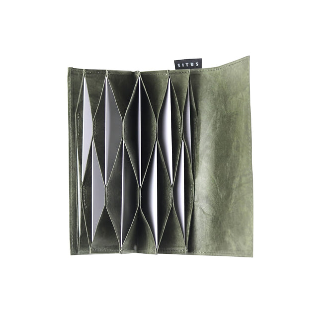SITUS Short Slim Card Case Tyvek® | Ivy Green