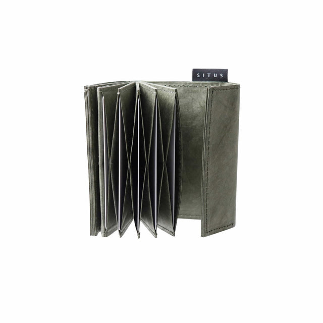 SITUS Minimalist Wallet Tyvek® | Ivy Green