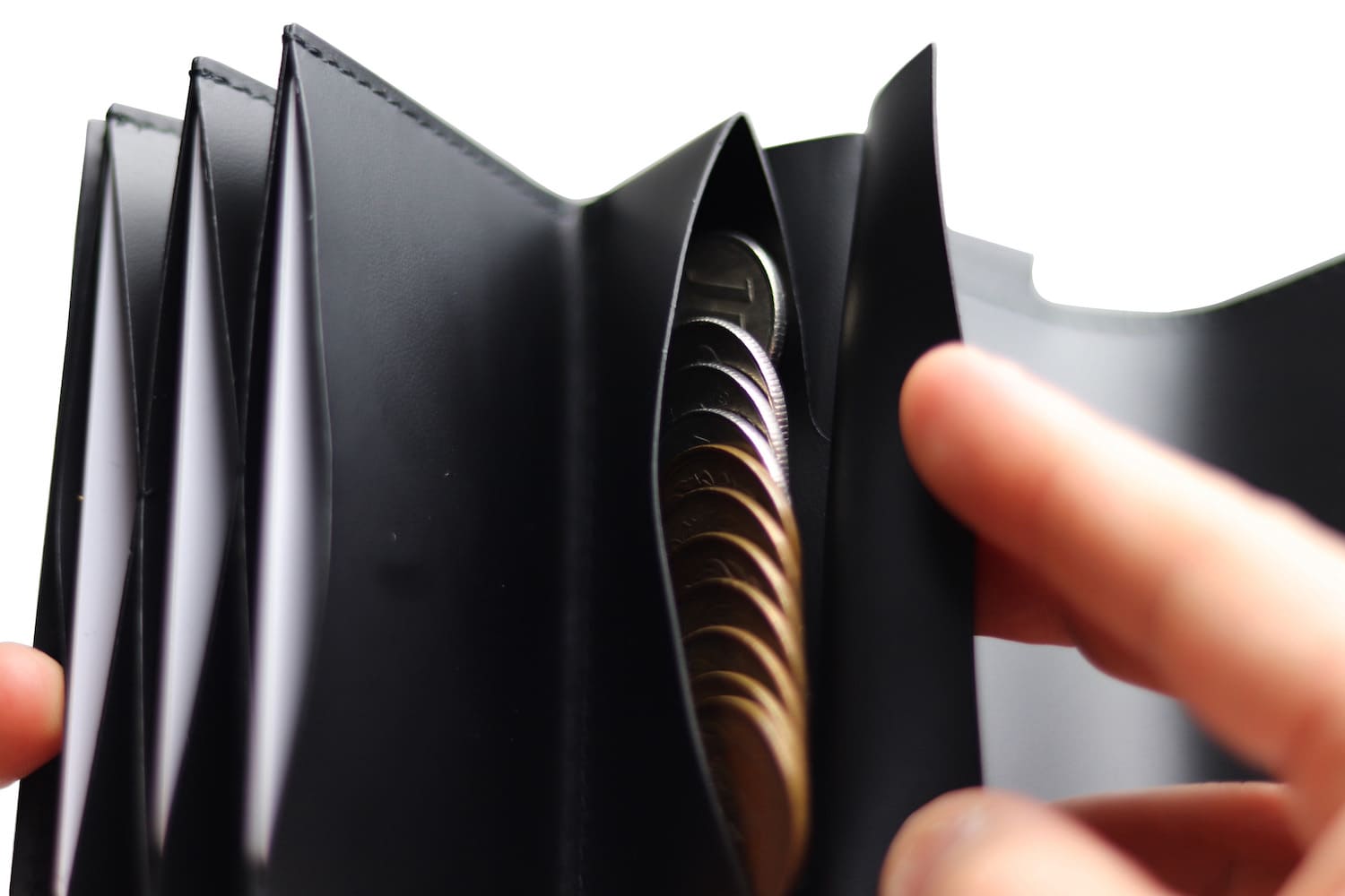 SITUS Tiny Wallet Recycled Leather | Black – SITUS.TOKYO